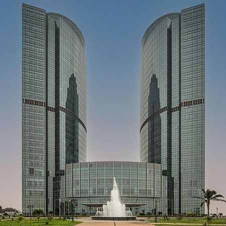 Hilton Brazzaville Les Tours Jumelles Hotel & Residences Exterior foto