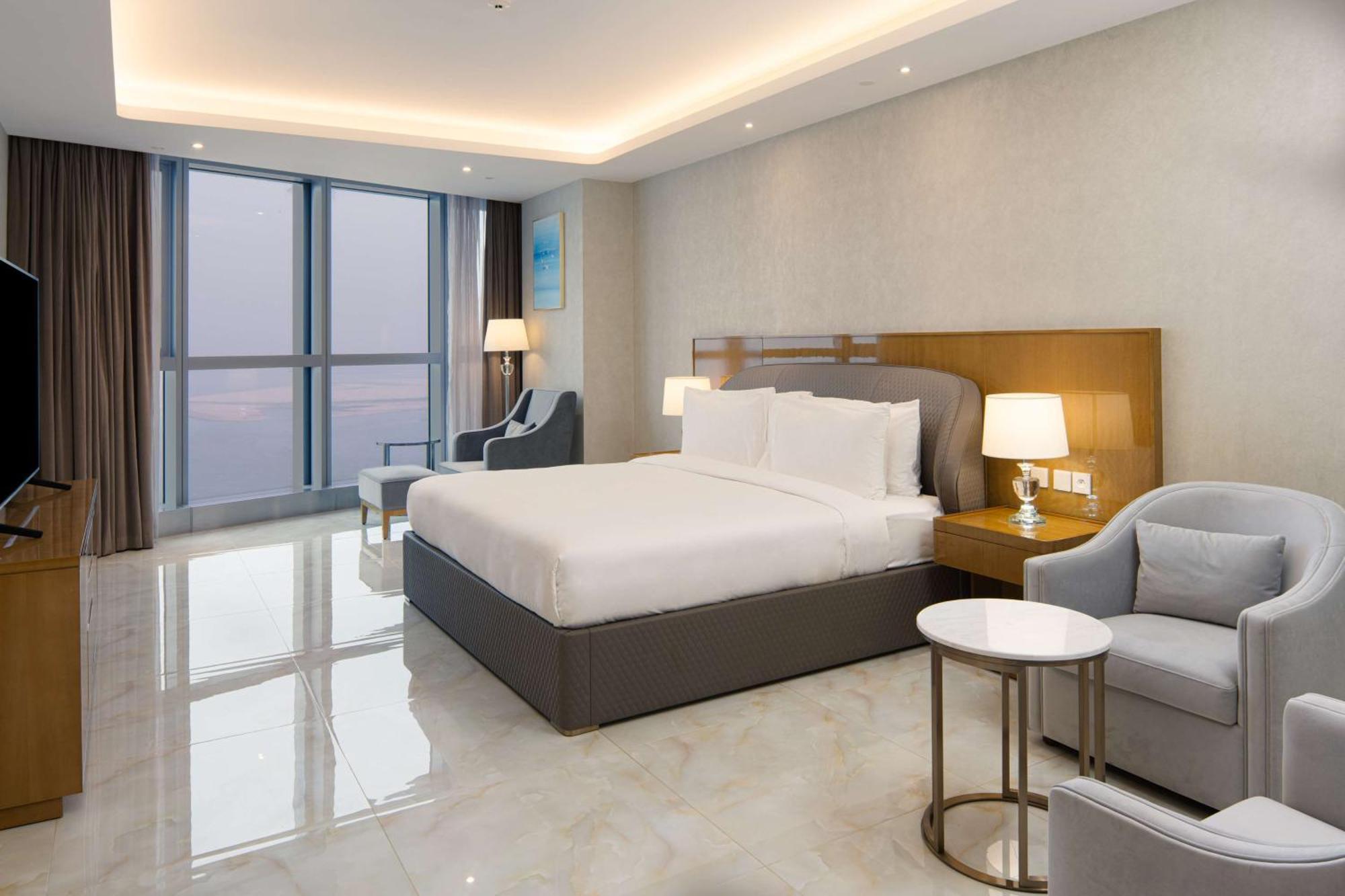 Hilton Brazzaville Les Tours Jumelles Hotel & Residences Exterior foto